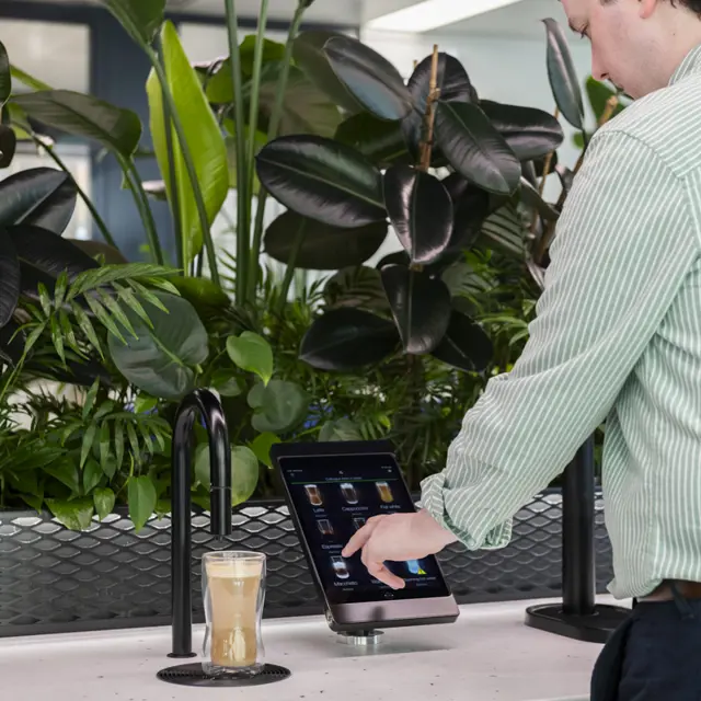 Rolls-Royce SMR Manchester Coffee Tap and Latte, TopBrewer, Scanomat