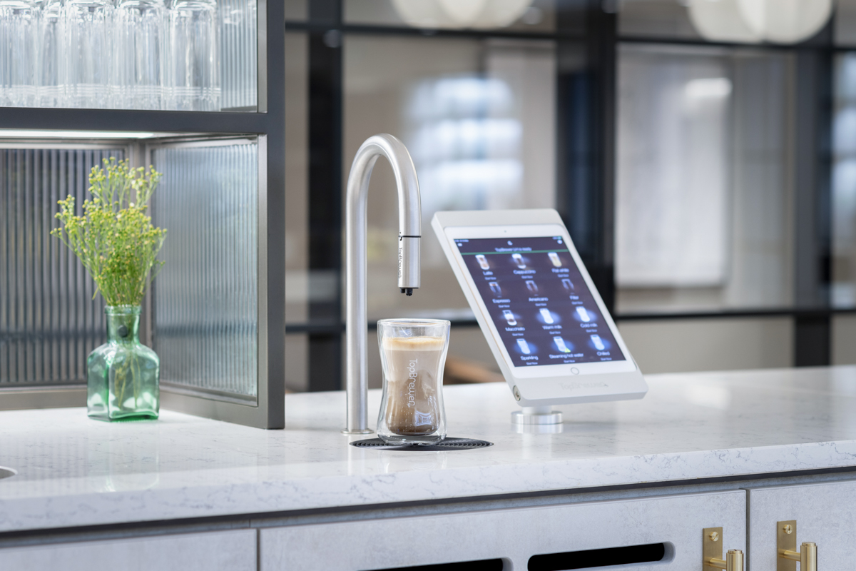 The ultimate guide to choosing the right coffee machine for your hotel