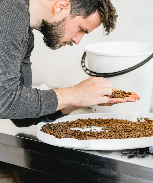 Ante Bikic - head roaster at Amokka Coffee® by Scanomat