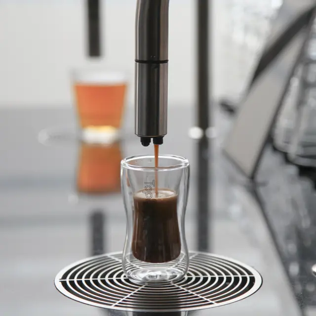 Juice machine for hospitality